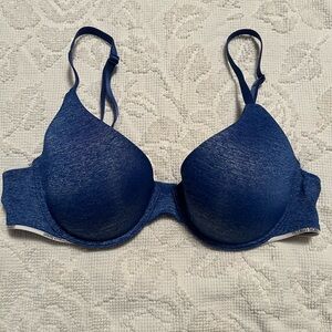 Victoria’s Secret 36B Bra